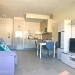 Apartman Benalbeach Casa Kito Dreams 1ª Linea Playa