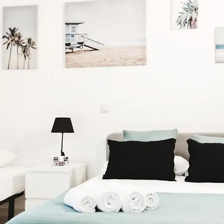 Benalbeach Casa Kito Dreams 1ª Linea Playa *